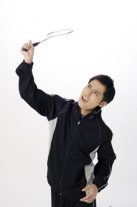 バトミントンの上手なスマッシュの打ち方と上達する為のコツ