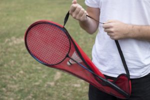 バドミントンラケットの選び方。プレイヤーのタイプ別に詳しく紹介