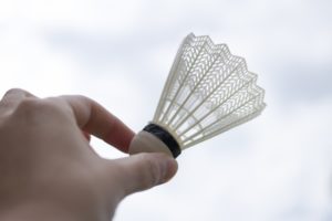 バトミントンのシャトルの選び方。用途別におすすめ商品を詳しくご紹介