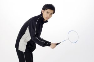 バドミントンのプッシュの練習方法。打ち方のコツと注意するポイント
